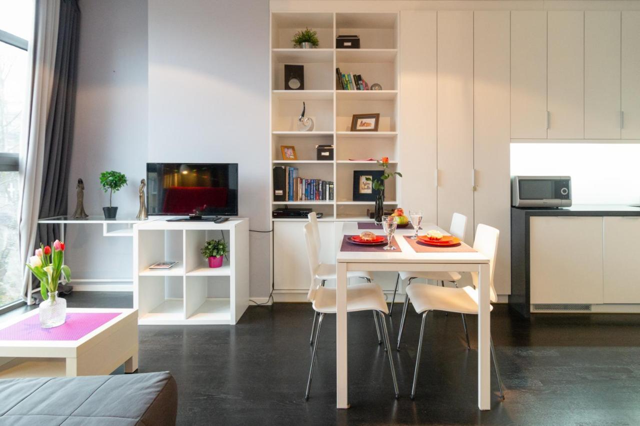Secret Charm Fully Equipped Apt With Balcony 크라쿠프 외부 사진