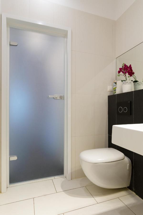 Secret Charm Fully Equipped Apt With Balcony 크라쿠프 외부 사진