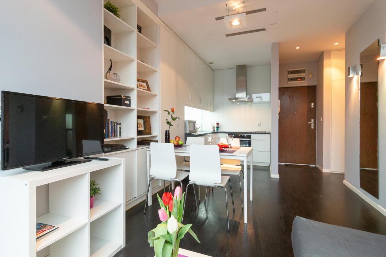 Secret Charm Fully Equipped Apt With Balcony 크라쿠프 외부 사진