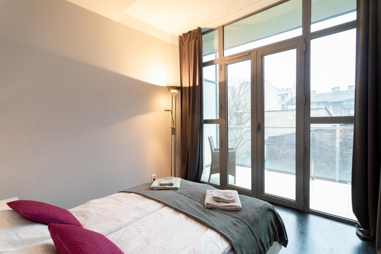 Secret Charm Fully Equipped Apt With Balcony 크라쿠프 외부 사진